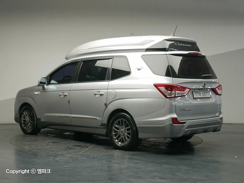 KG Mobility Korando 2014 photo 2