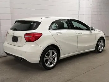 Mercedes-Benz A 180 2013 photo 3