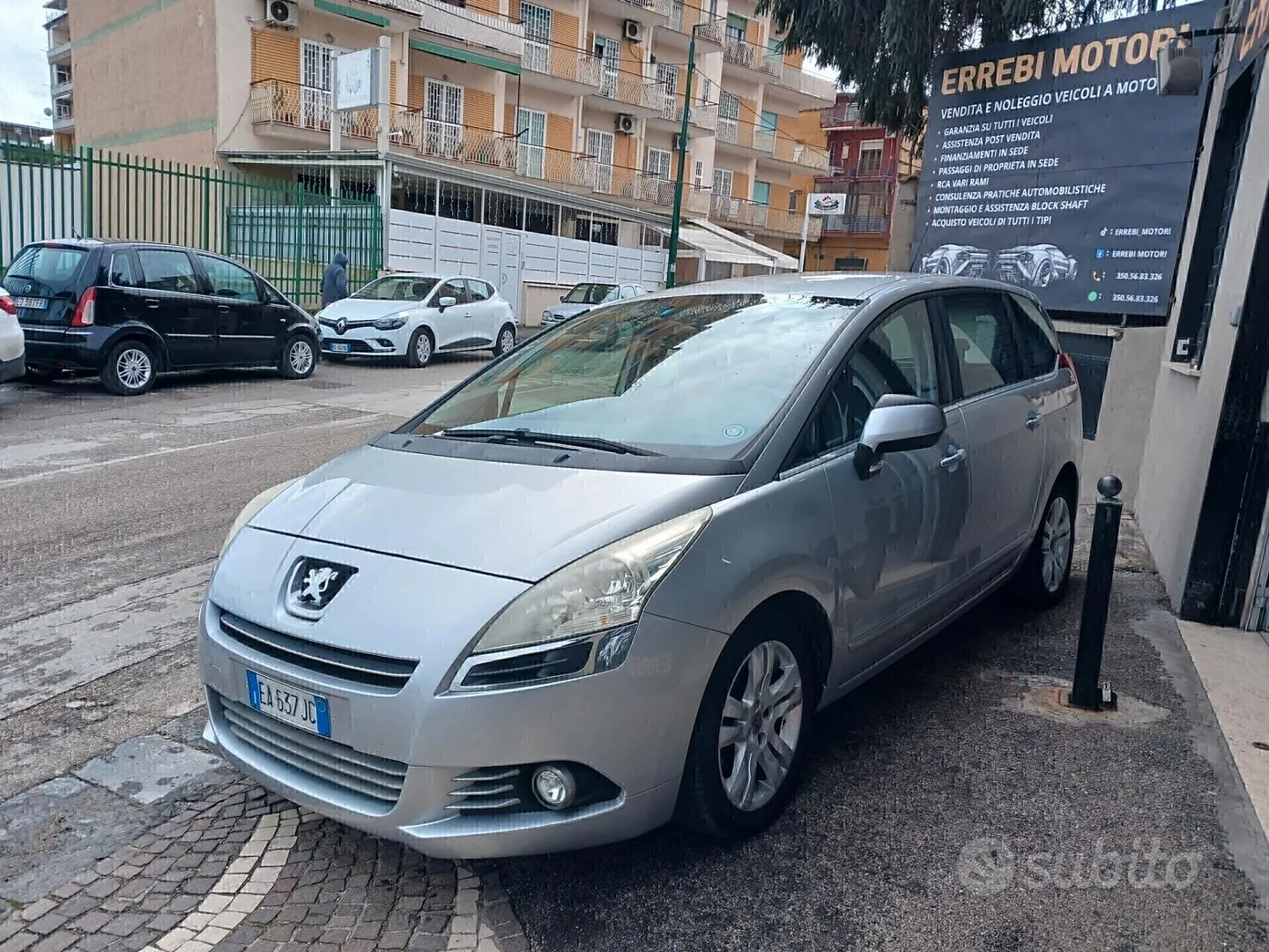 Peugeot 5008 2010 photo 4
