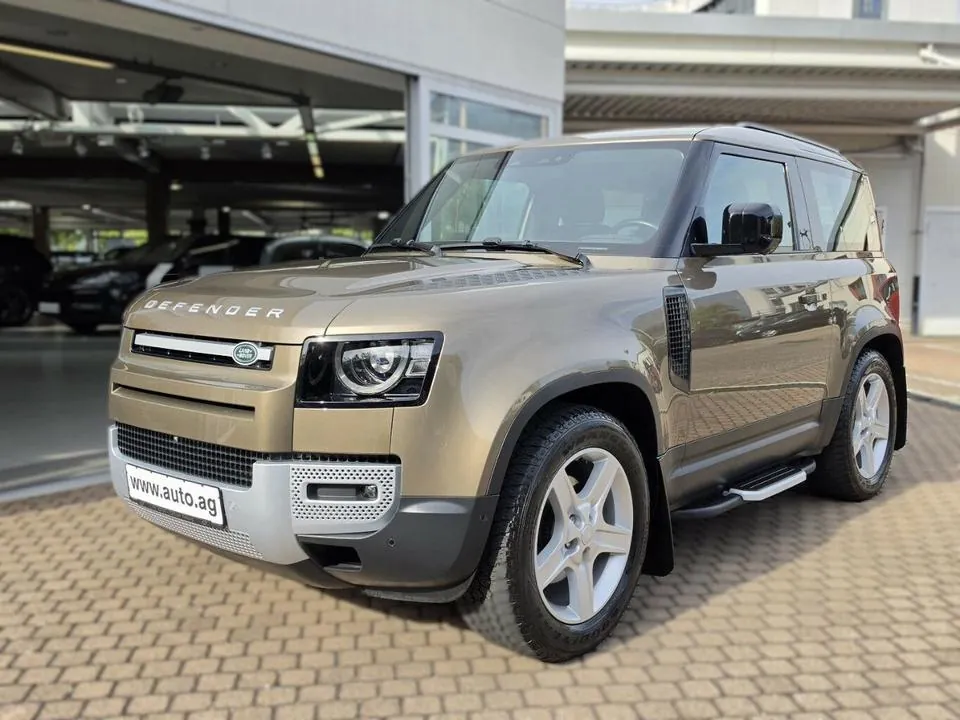 Land Rover Defender 90