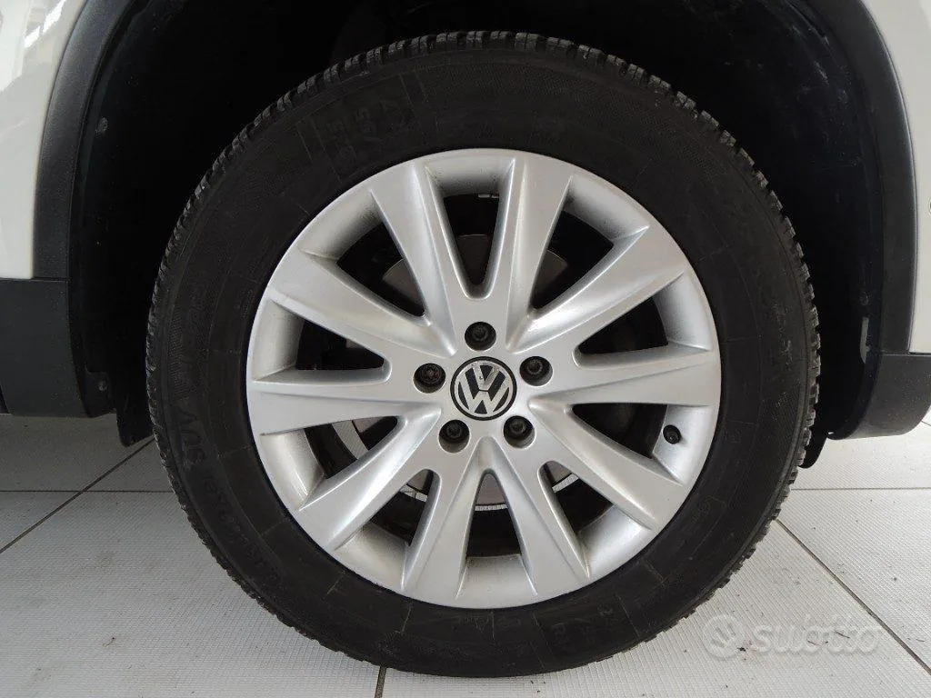 Volkswagen Tiguan 2011 photo 3
