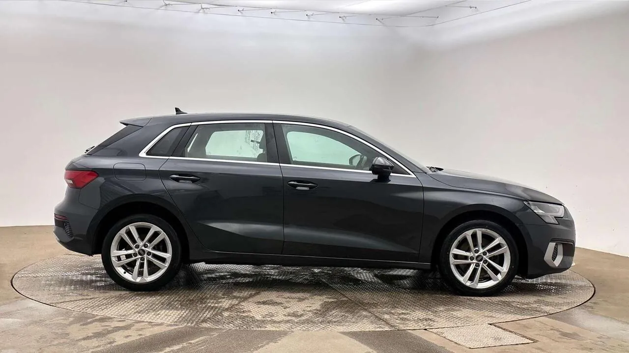 Audi A3 2022 photo 4