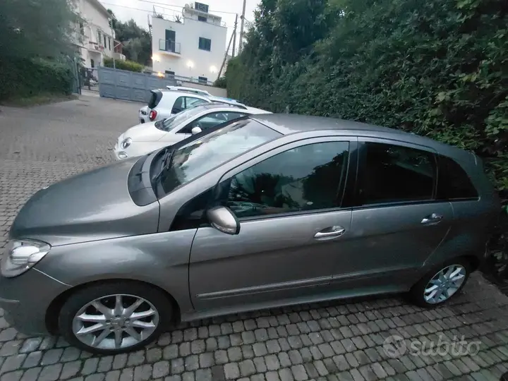 Mercedes-Benz B-Class 1994 photo 2