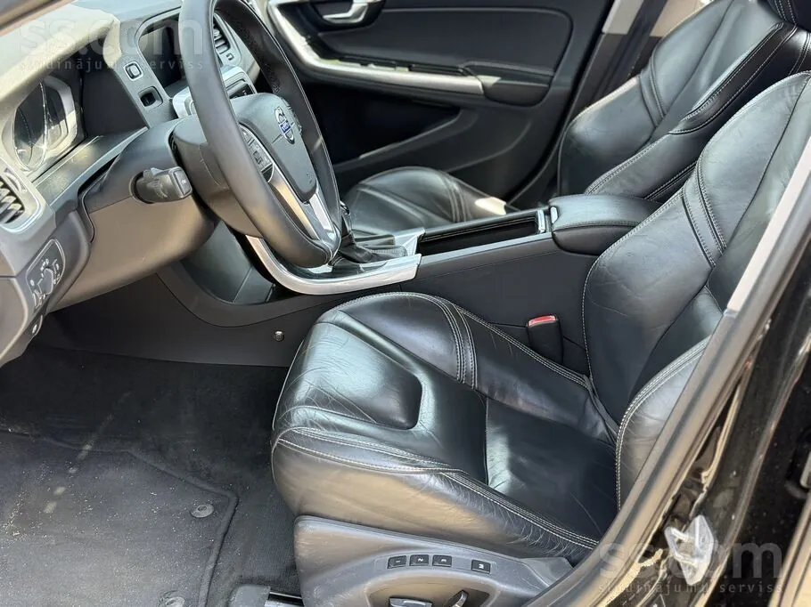 Volvo V60 2013 photo 4