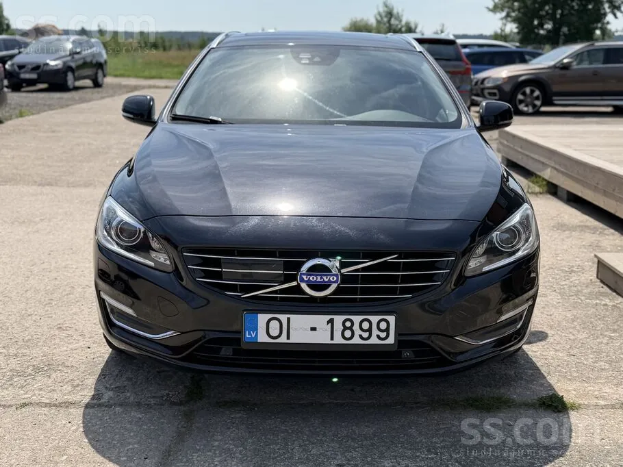 Volvo V60 2013 photo 2