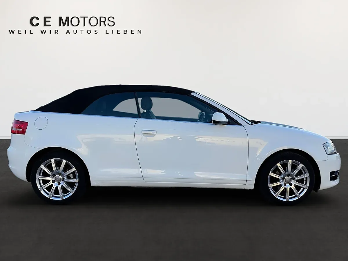 Audi A3 2012 photo 2