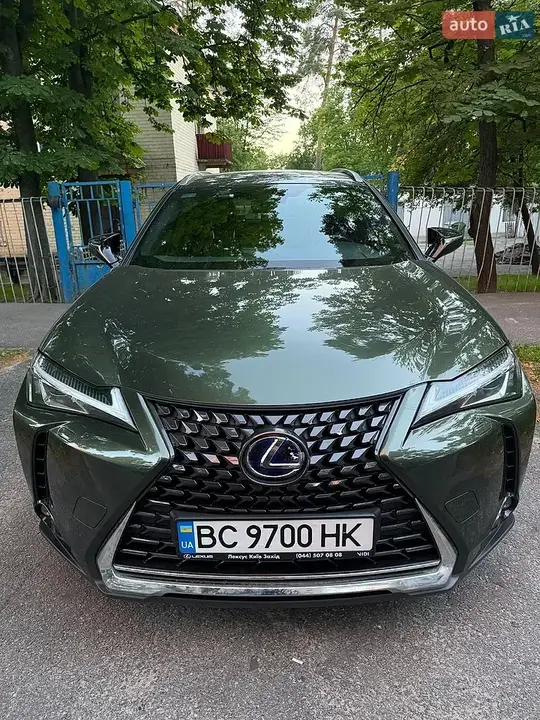 Lexus Ux