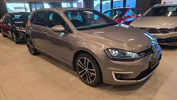 Volkswagen Golf Iv 2017 photo 3