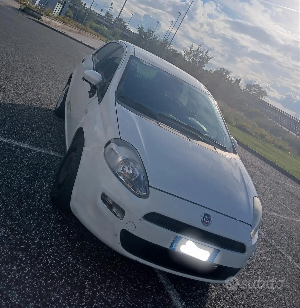 Fiat Punto 2015 photo 3