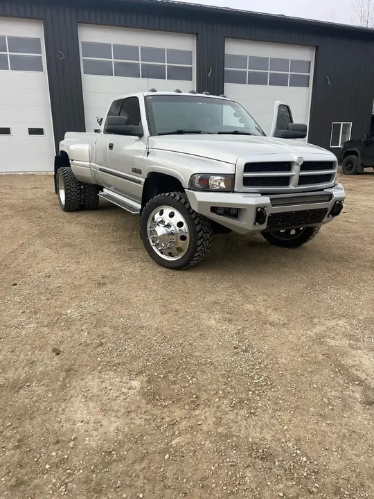 Dodge 3500