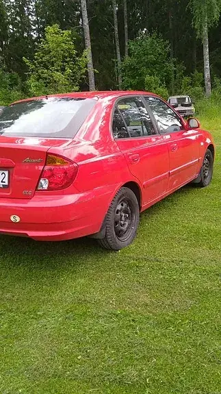 Hyundai Accent 2003 photo 3