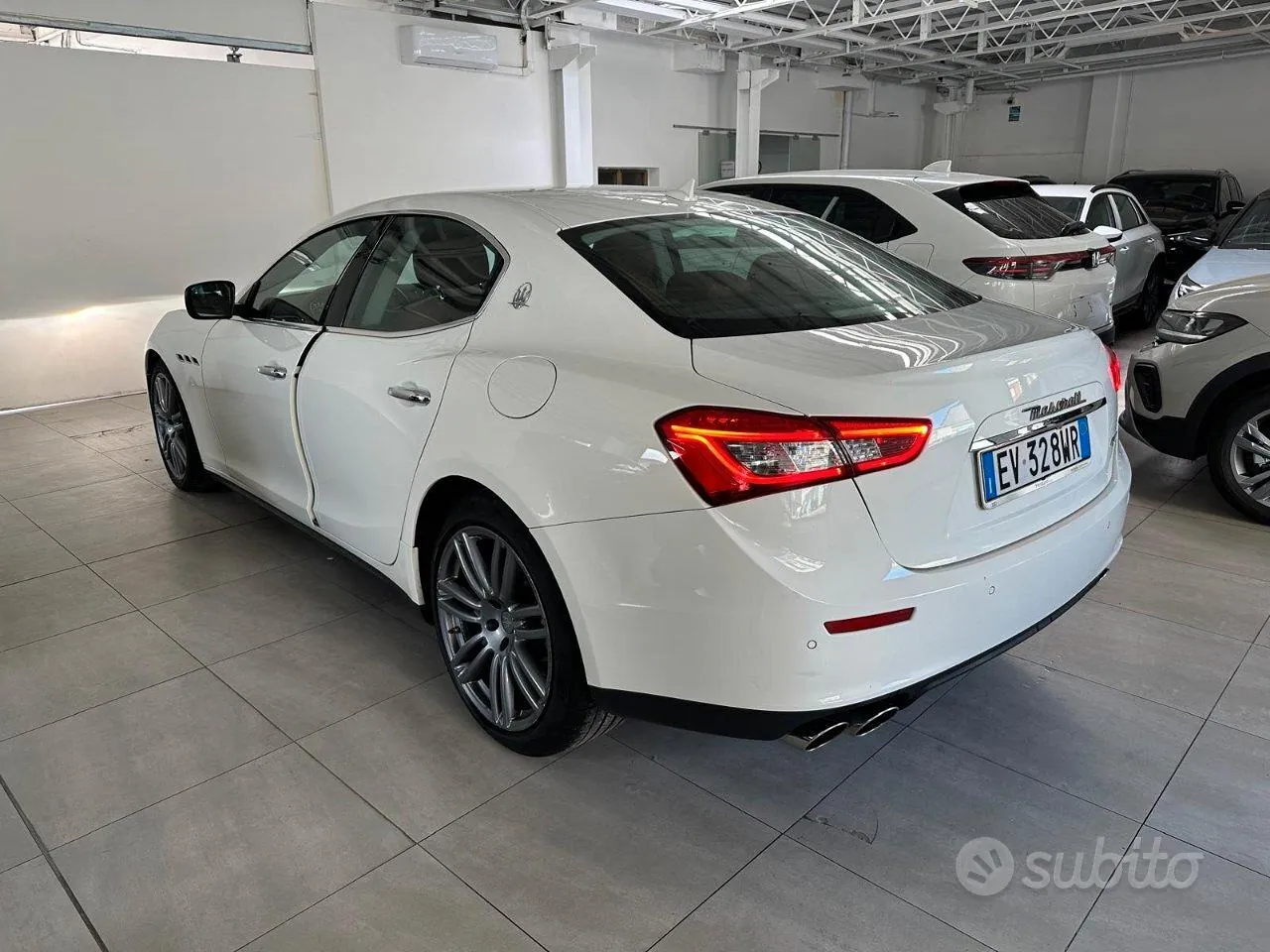 Maserati Ghibli 2014 photo 2