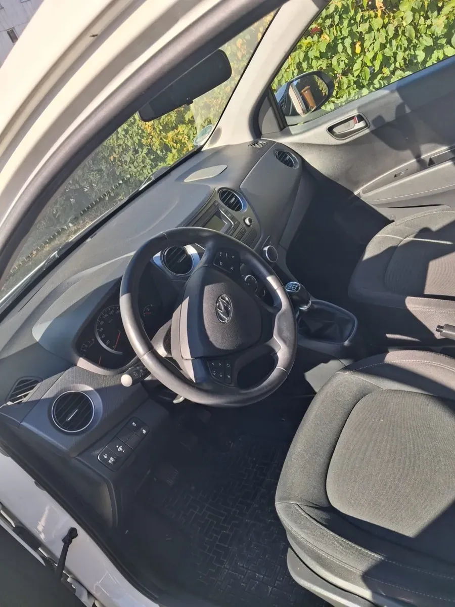 Hyundai I10 2019 photo 2