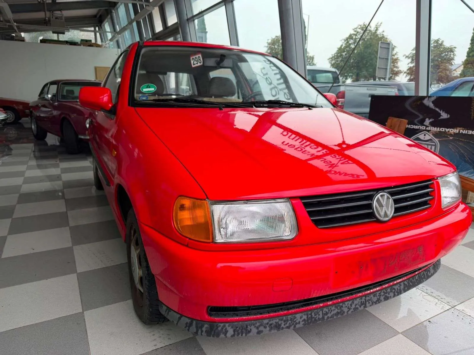 Volkswagen Polo 1998 photo 3
