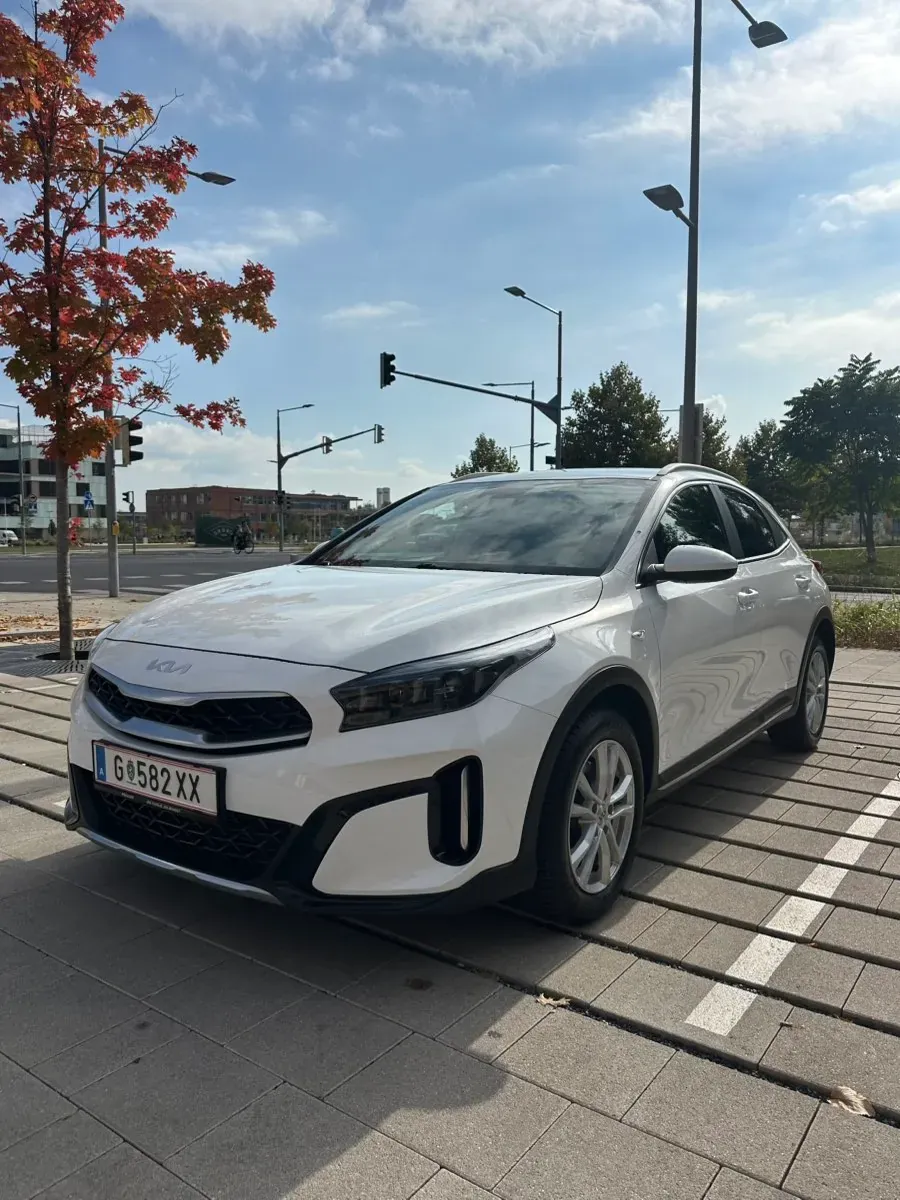 Kia Xceed 2023 photo 2