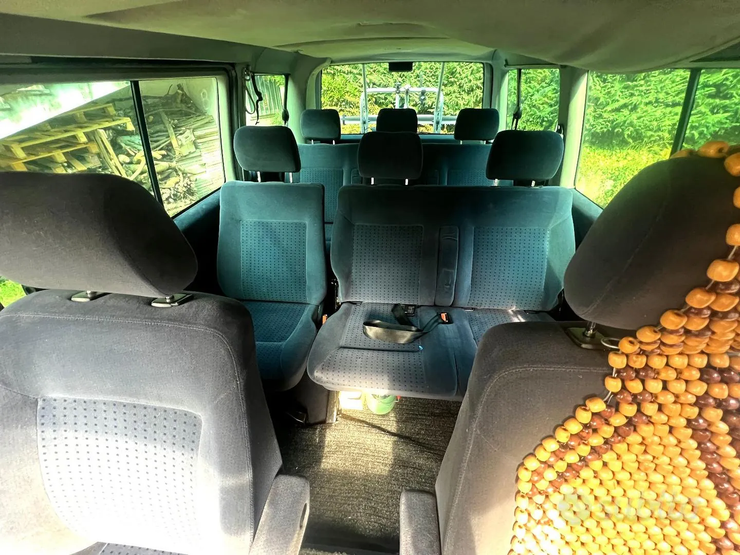 Volkswagen Caravelle 2000 photo 2