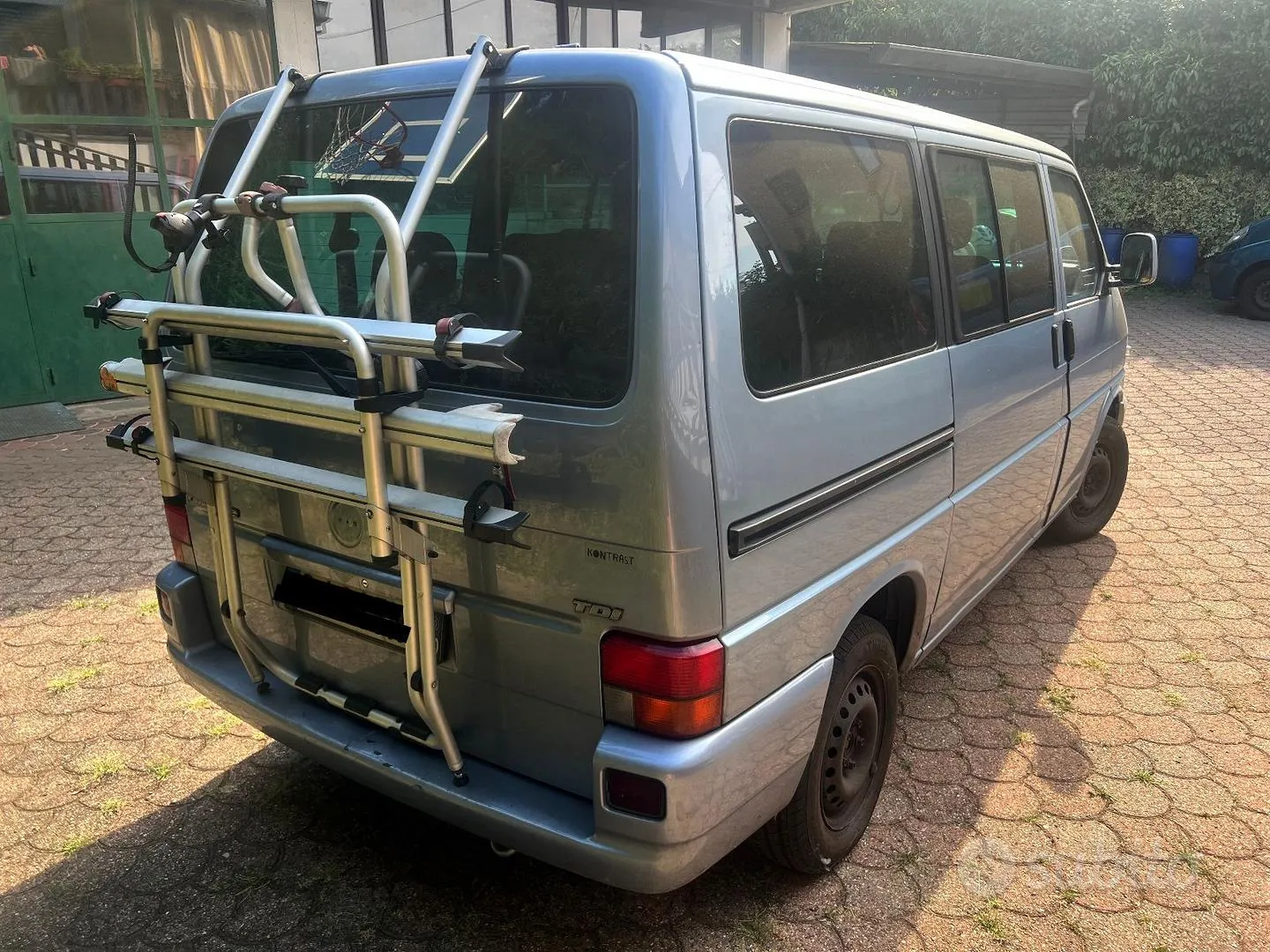 Volkswagen Caravelle 2000 photo 4