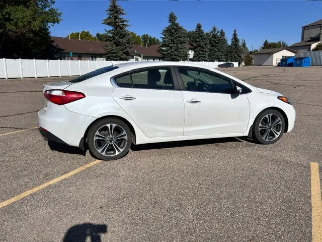 Kia Forte 2016 photo 2