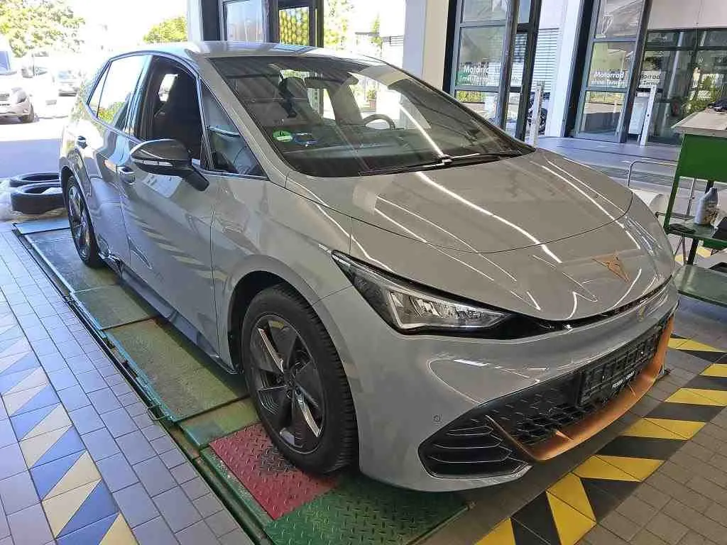 Cupra Born