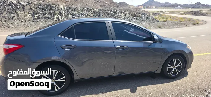Toyota Corolla 2014 photo 2