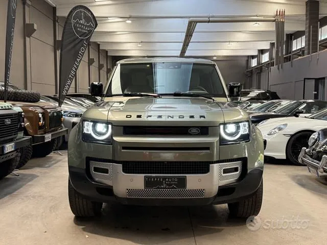 Land Rover Defender 2024 photo 2