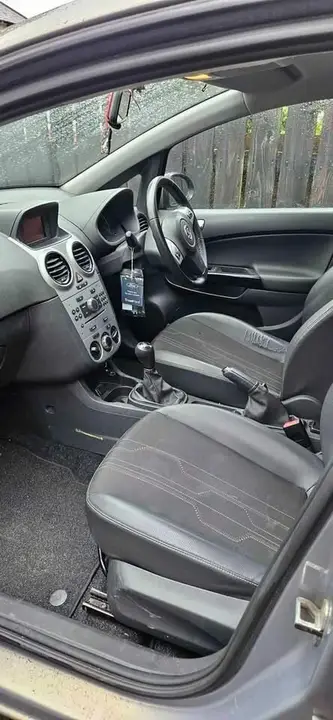 Vauxhall Corsa 2012 photo 5