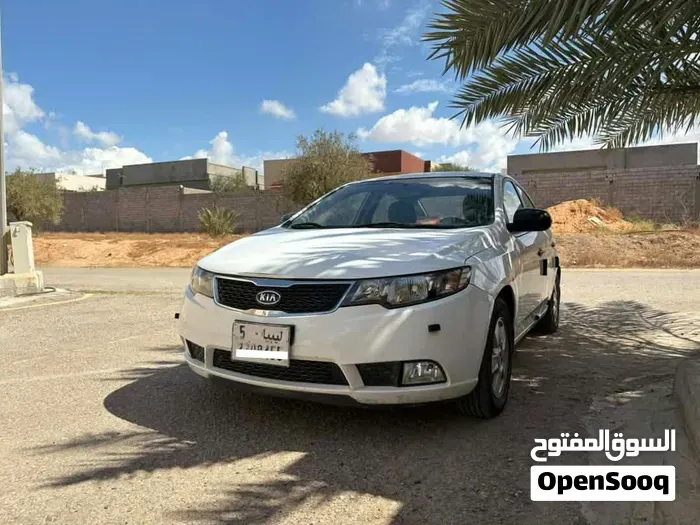Kia Cerato 2012 photo 3