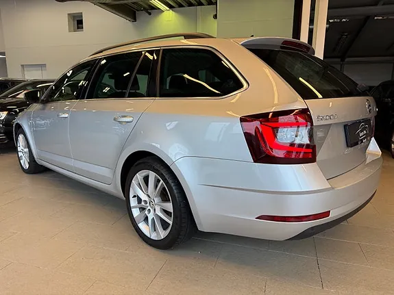 Skoda Octavia 2020 photo 5