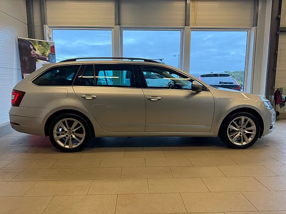 Skoda Octavia 2020 photo 4