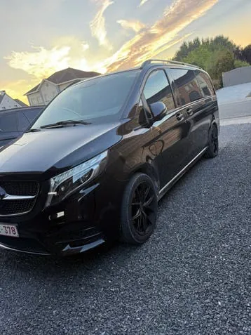 Mercedes-Benz V-Class