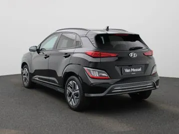 Hyundai Kona 2023 photo 2