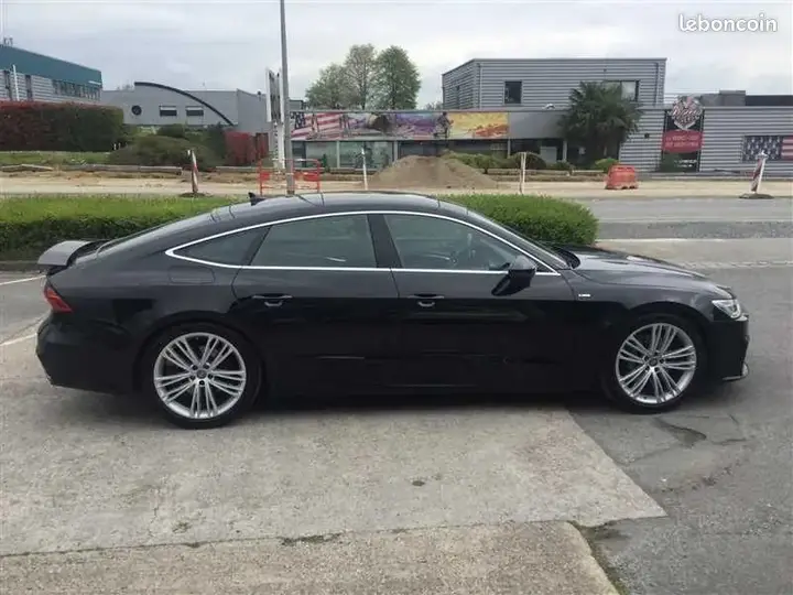 Audi A7 2018 photo 2