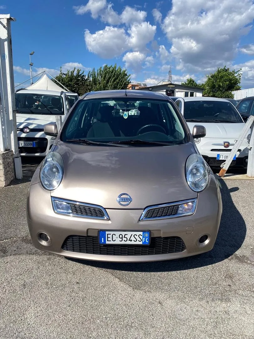 Nissan Micra 2010 photo 3