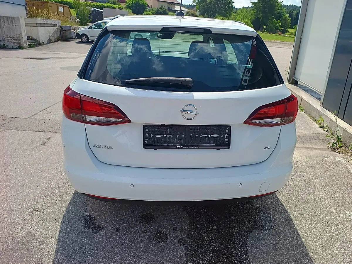 Opel Astra 2020 photo 5