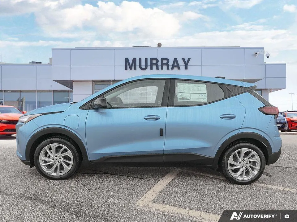Chevrolet Bolt 2027 photo 4