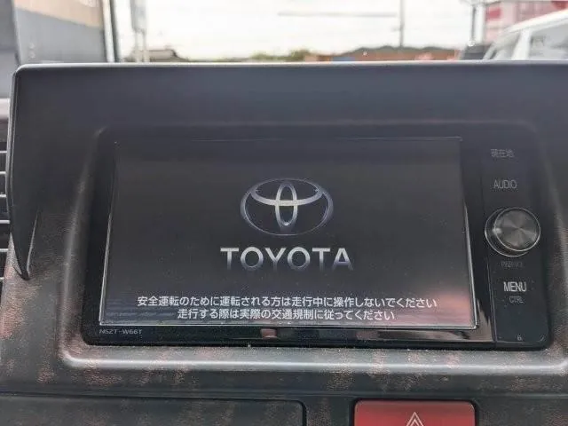 Toyota Hiace 2016 photo 4