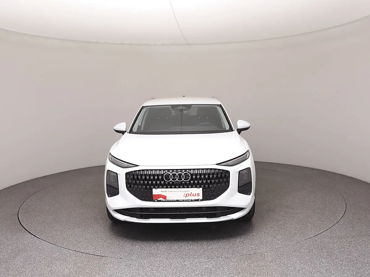 Audi Q3 2026 photo 3