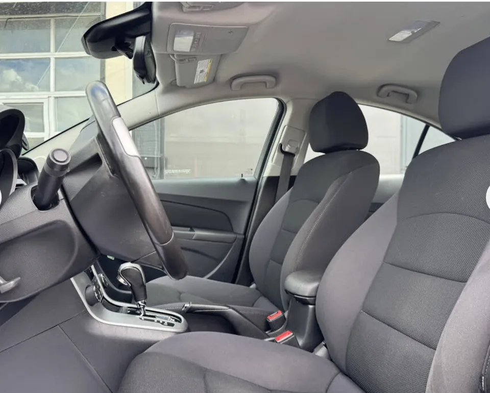 Chevrolet Cruze 2011 photo 4