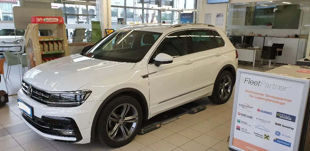 Volkswagen Tiguan 2018 photo 2