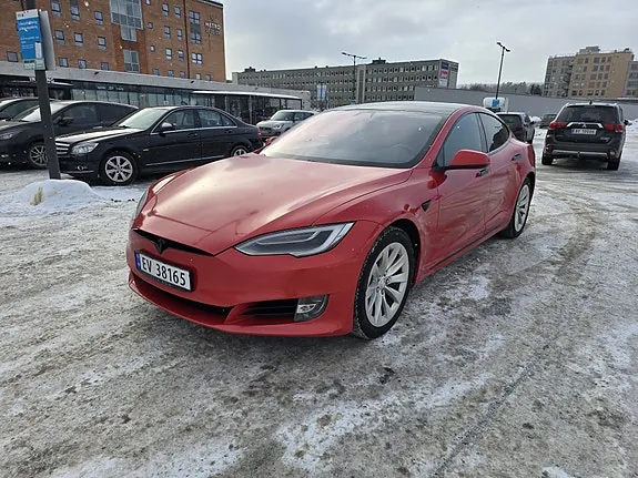 Tesla Model S 2018 photo 4