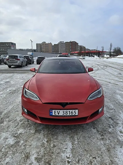 Tesla Model S 2018 photo 5