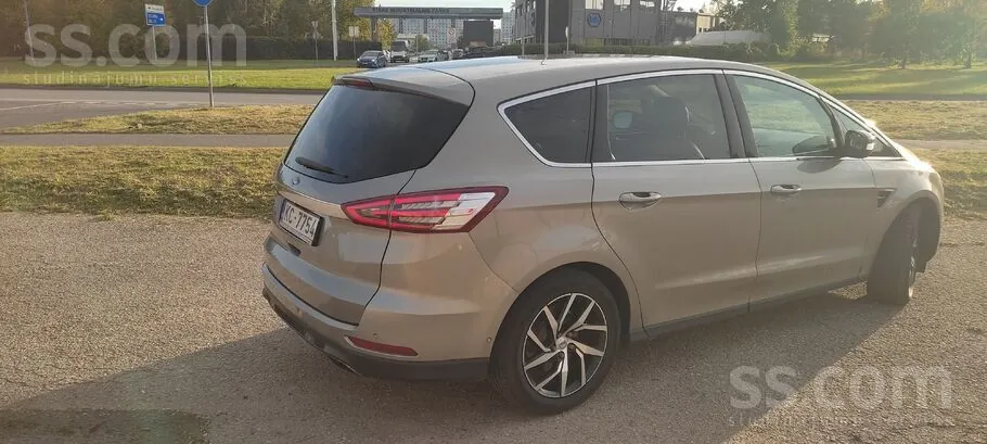Ford S-Max 2016 photo 2