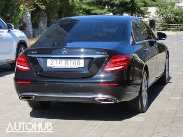 Mercedes-Benz E-Class 2018 photo 3