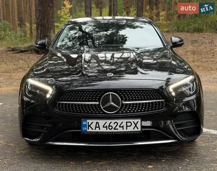 Mercedes-Benz E-Class 2021 photo 2