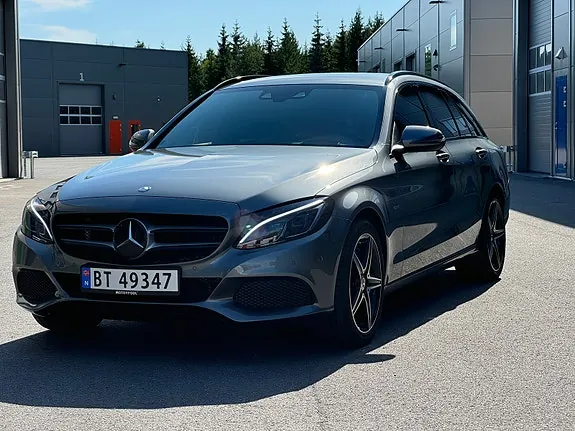 Mercedes-Benz C350 2017 photo 5