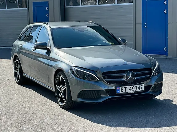 Mercedes-Benz C350 2017 photo 3