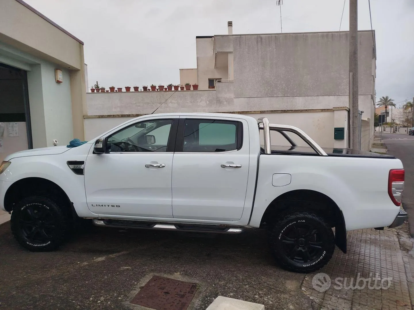 Ford Ranger 2013 photo 2