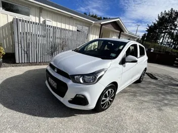 Holden Spark 2018 photo 2