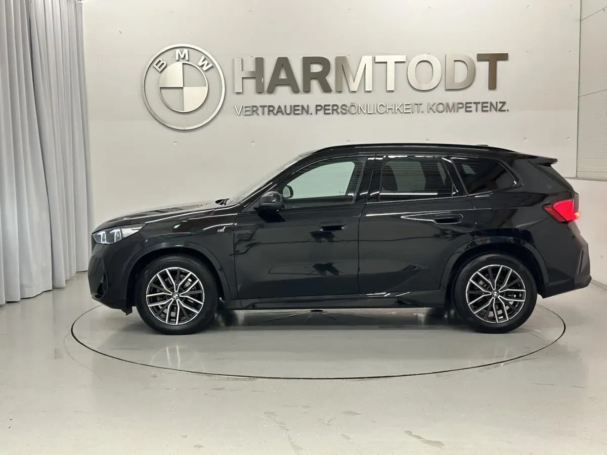 BMW X1 2025 photo 2