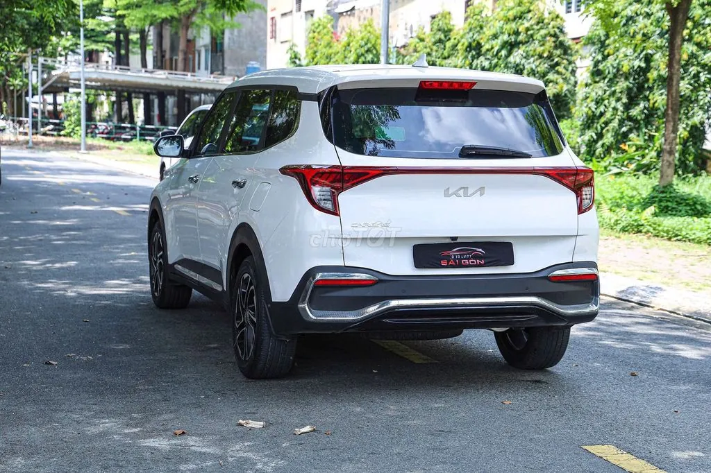 Kia Carens 2023 photo 5